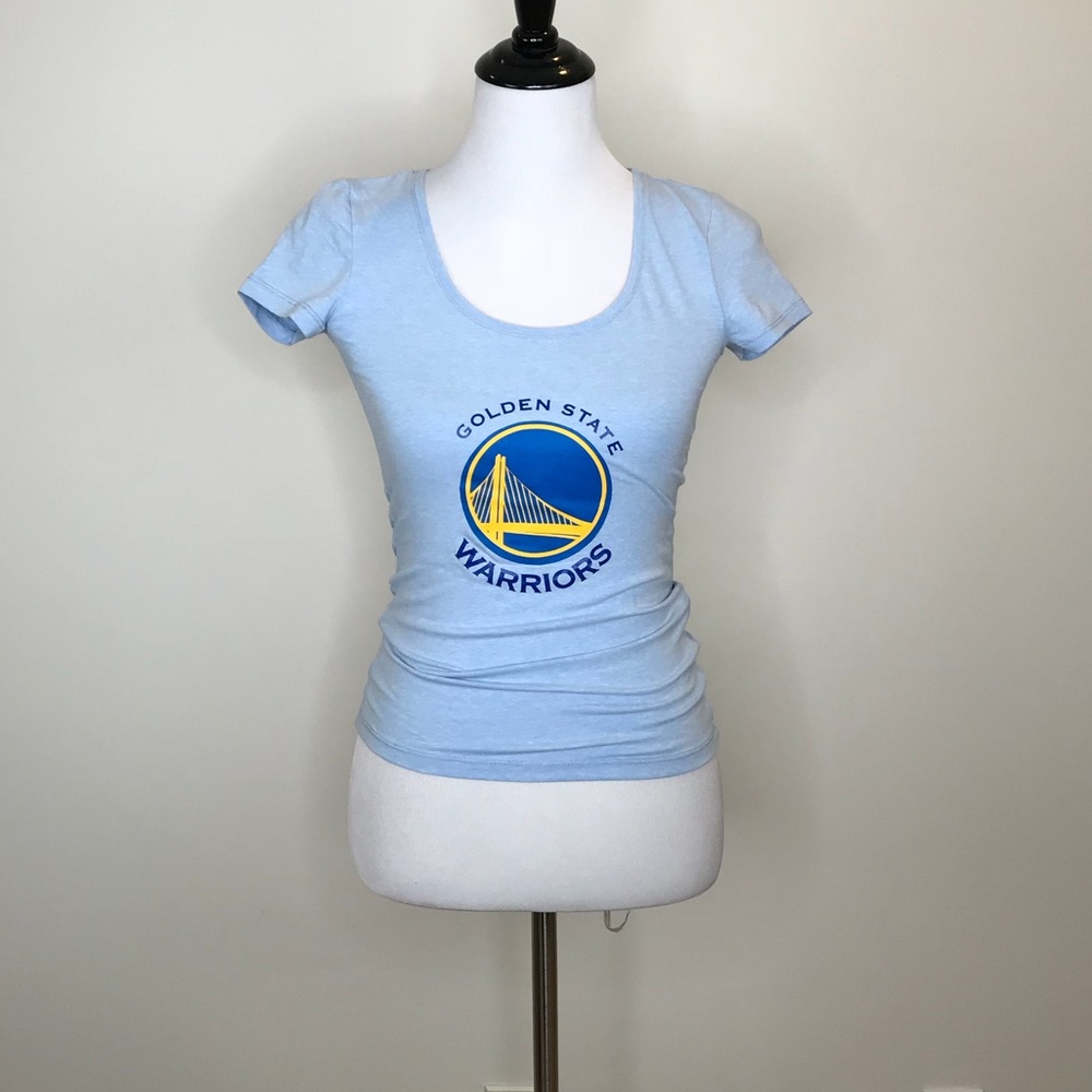 Small Golden State Warriors T-Shirt.